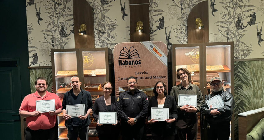 La Academia Habanos se expande en Canadá  